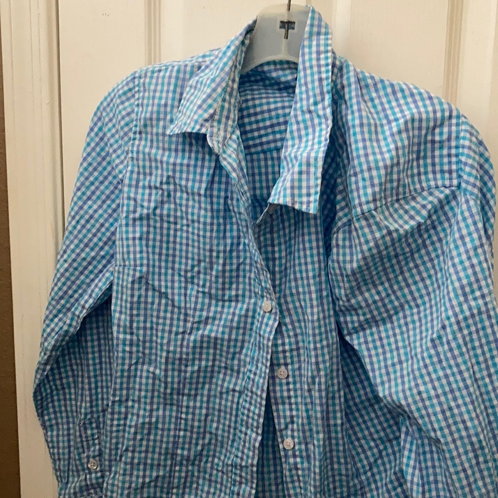FINAL MARKDOWN Basic editions checked blouse medium